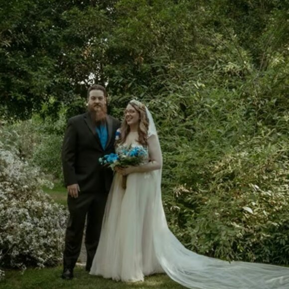 David’s Bridal Cathedral Wedding Veil – Sparkle Tulle & Pearl Detail - Picture 5 of 8